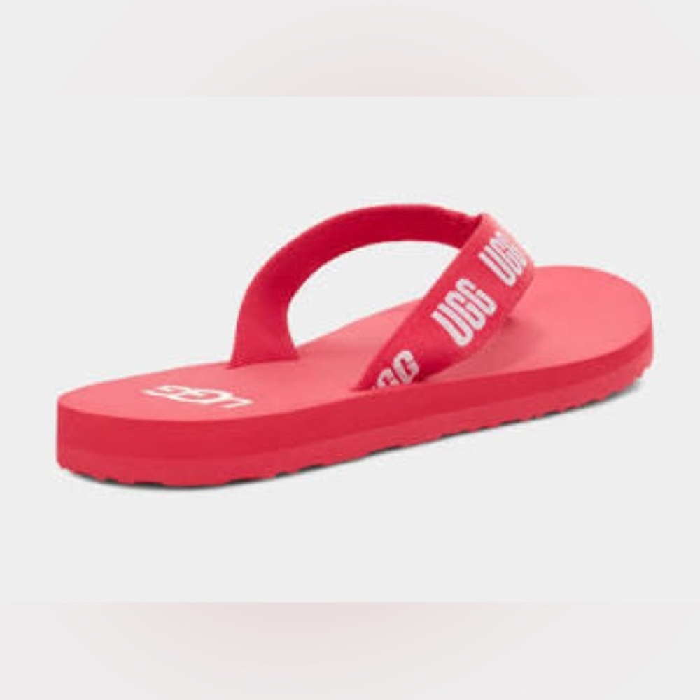 UGG GRAPHIC LOGO FLIP FLOP - RED CURRENT SIZE 6 (NEW WITH TAGS)
